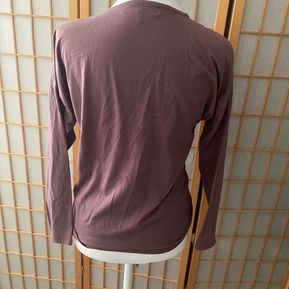 American Original Rewash ruched Purple Top V-neck Wear 2 Ways Size Small - Picture 6 of 8